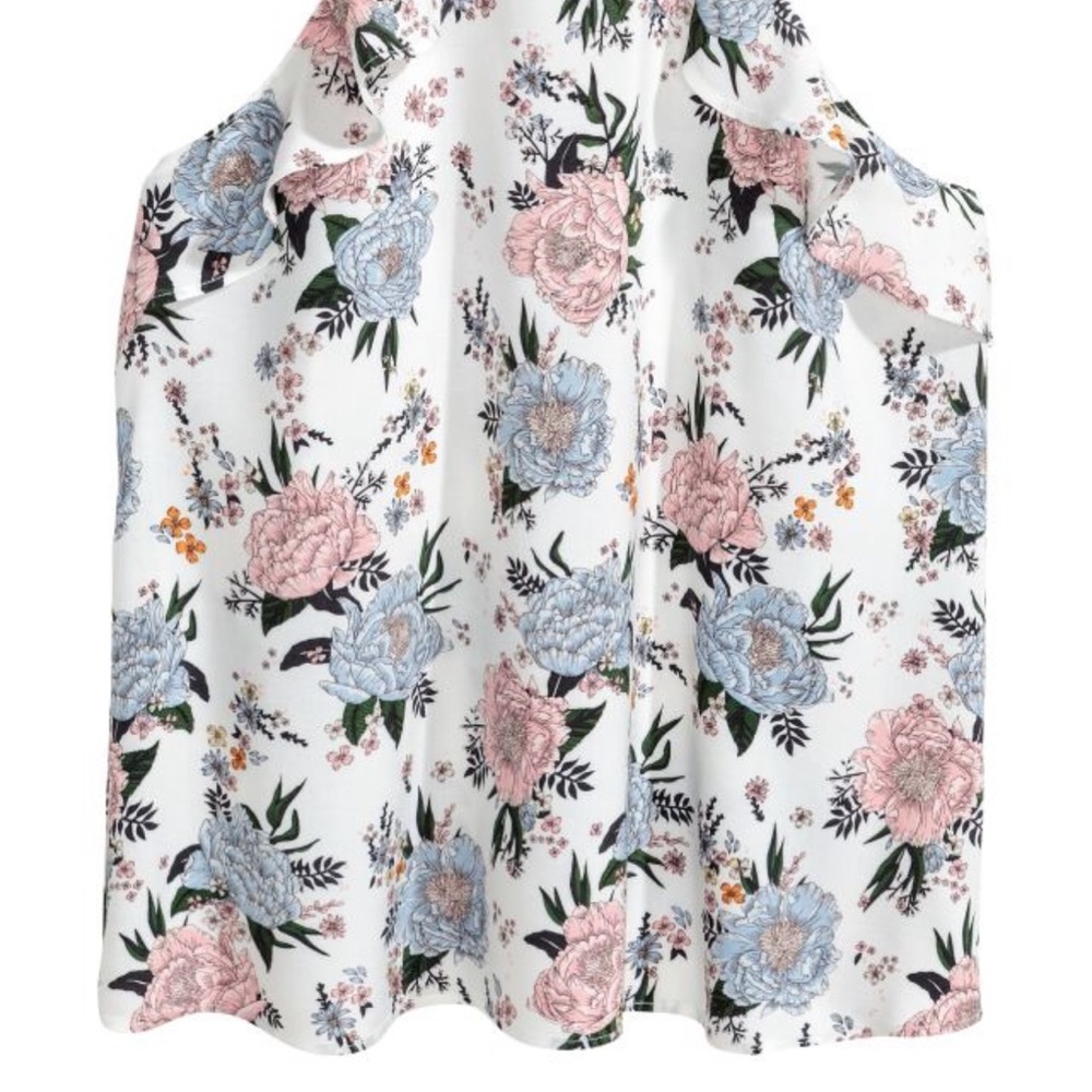 H&M Ruffled Top - Picture 2 of 13